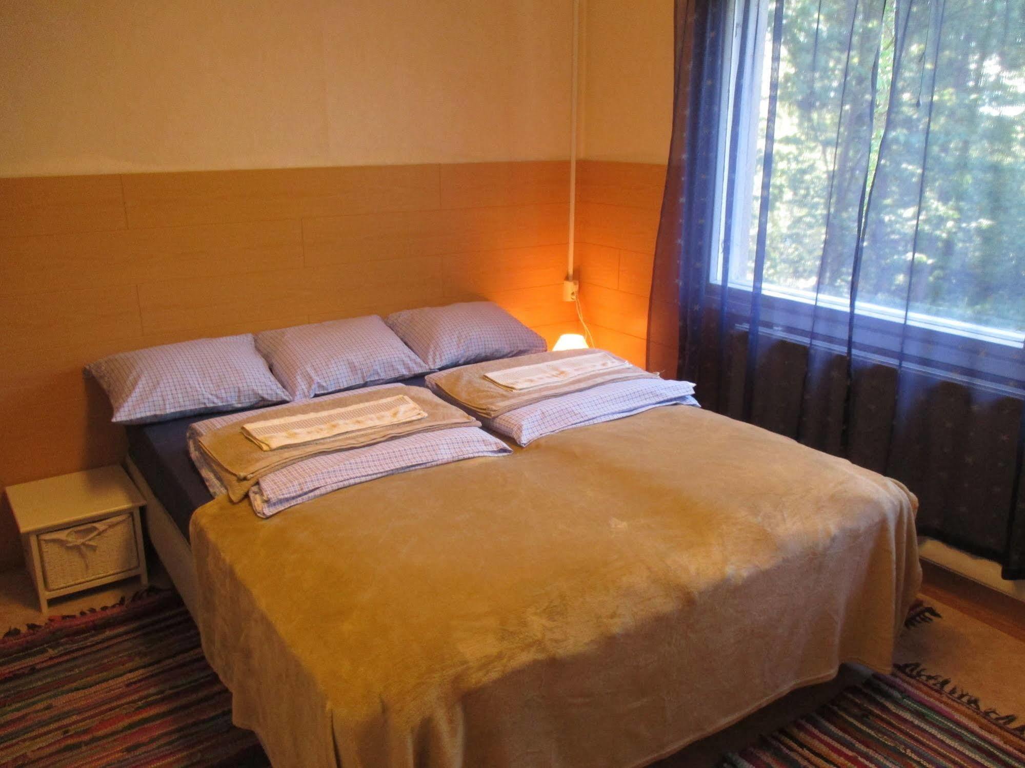 Guest House Ugrin Paikka Sippola Εξωτερικό φωτογραφία